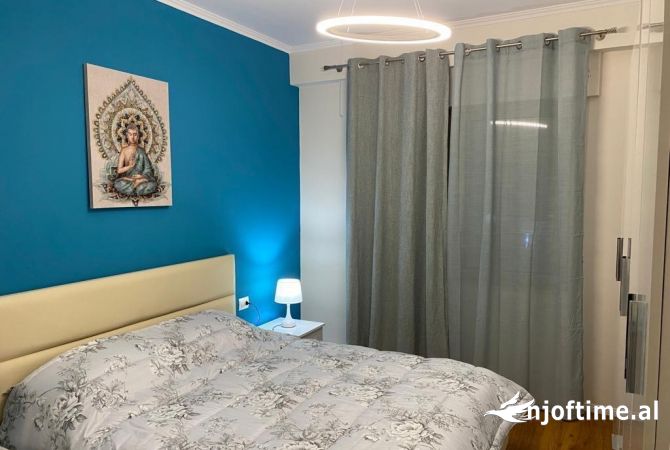 Shtepi me qera 1+1 ne Tirane - 750 Euro