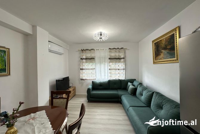 Shtepi me qera 2+1 ne Tirane - 630 Euro