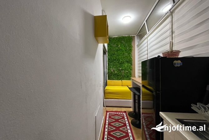 Shtepi me qera Apartament ne Tirane, 2+1, Mobilimi E mobiluar, Pagesa 850  Euro.