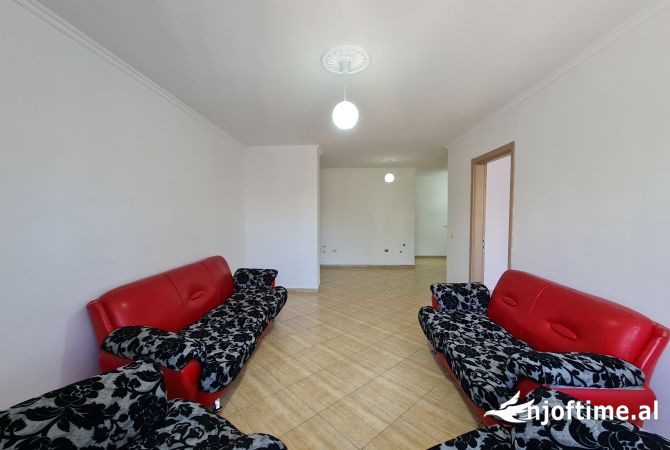 Shtepi ne shitje 1+1 ne Tirane - 92,000 Euro