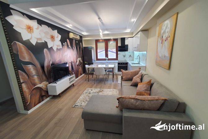 Shtepi me qera 2+1 ne Tirane - 850 Euro