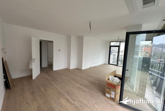 Ambient biznesi me qera 3+1 ne Tirane - 150,000 Leke