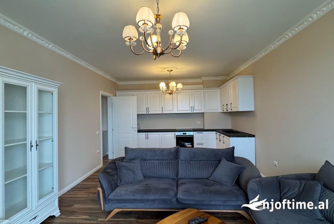 Shtepi ne shitje 2+1 ne Tirane - 250,000 Euro
