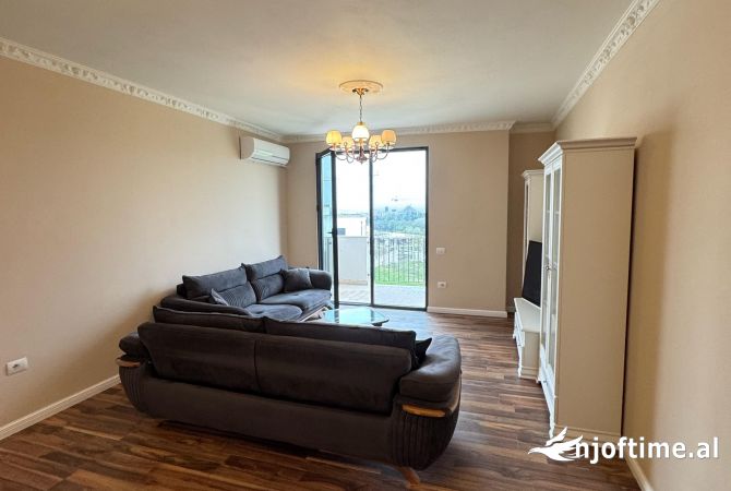 Shtepi ne shitje 2+1 ne Tirane - 250,000 Euro