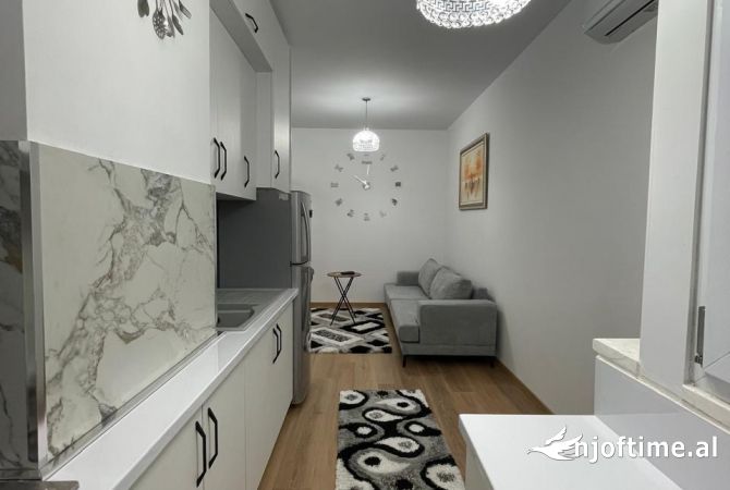 Shtepi ne shitje 1+1 ne Tirane - 130,000 Euro