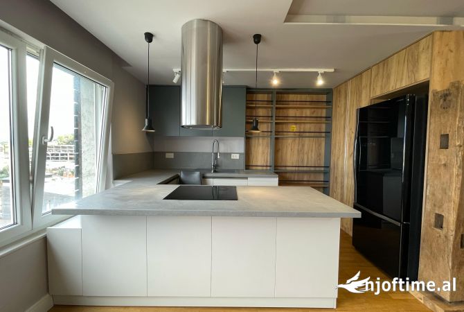 Shtepi me qera Apartament ne Tirane, 2+1, Mobilimi E mobiluar, Pagesa 1,300  Euro.