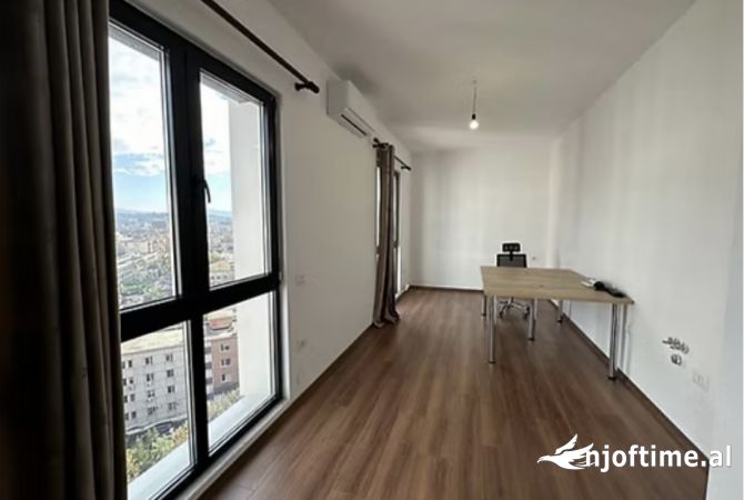 Ambient biznesi me qera 3+1 ne Tirane - 350 Euro