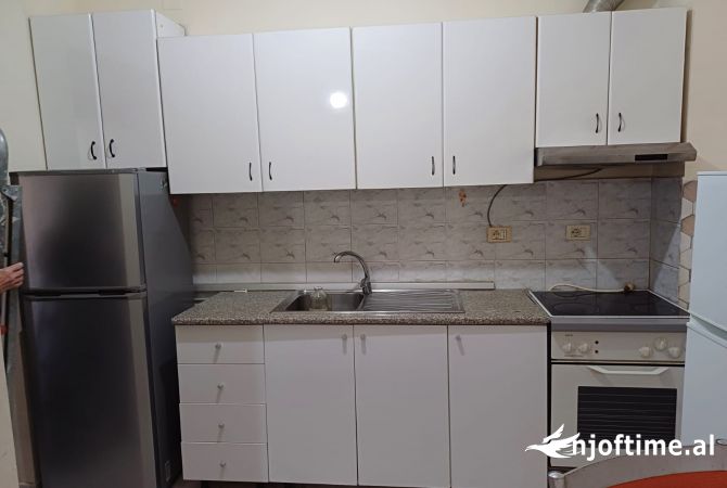 Casa in affitto Garsoniere a Tirana - 35,000 Leke