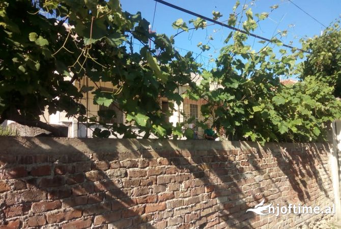 House for Sale 3+1 in Tirana - 150,000 Euro