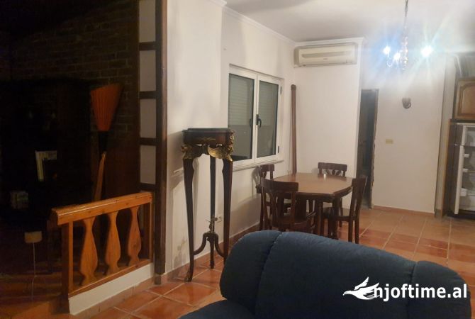 Shtepi me qera 4+1 ne Tirane - 1,300 Euro