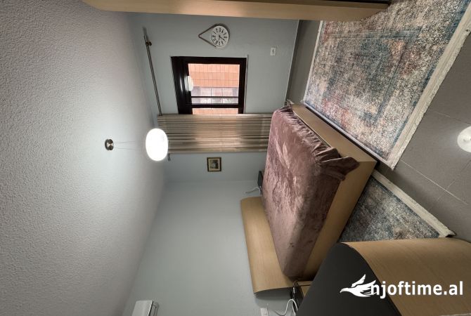 Shtepi me qera 2+1 ne Tirane - 650 Euro