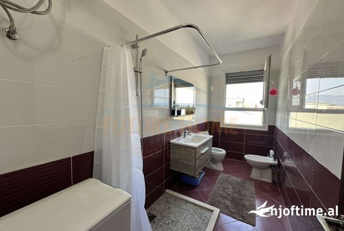 Shtepi ne shitje 2+1 ne Tirane - 120,000 Euro