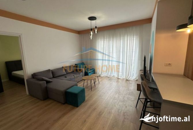 Shtepi me qera 1+1 ne Tirane - 750 Euro