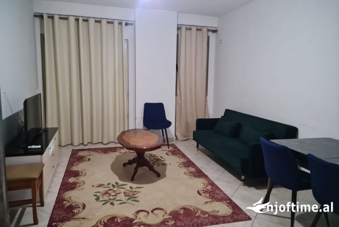 Shtepi me qera 1+1 ne Tirane - 350 Euro