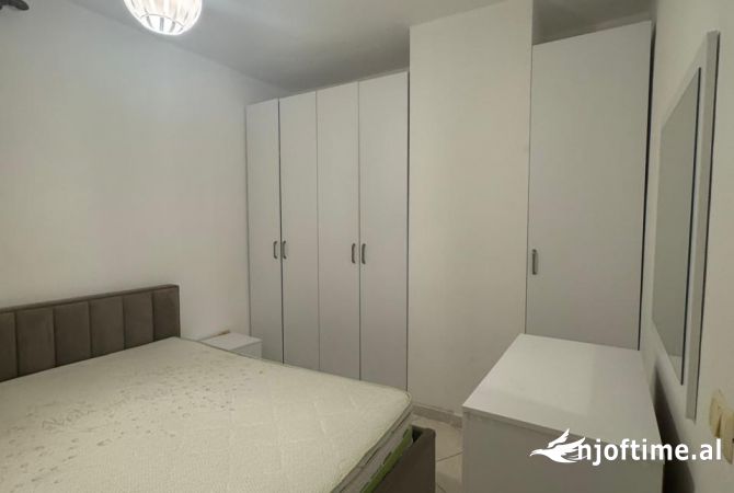 Shtepi me qera 2+1 ne Tirane - 500 Euro