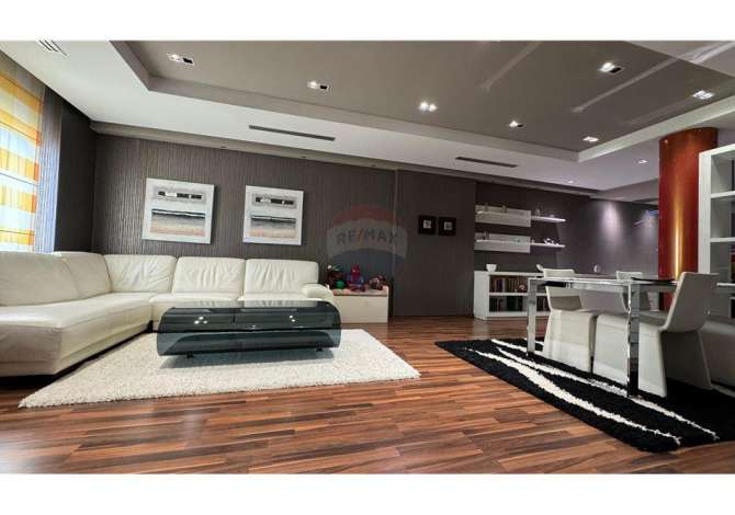 Shtepi ne shitje 2+1 ne Tirane - 299,000 Euro