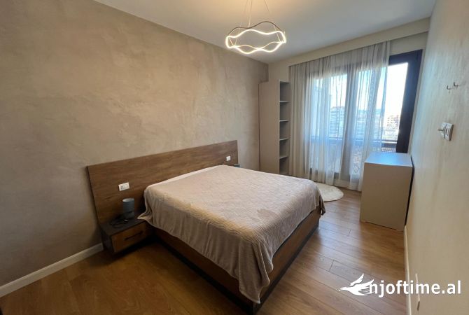 Shtepi me qera Duplex(shtepi me 2 kate) ne Tirane, 2+1, Mobilimi E mobiluar, Pagesa 1,800  Euro.