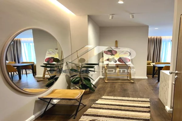 Shtepi me qera 2+1 ne Tirane - 1,100 Euro