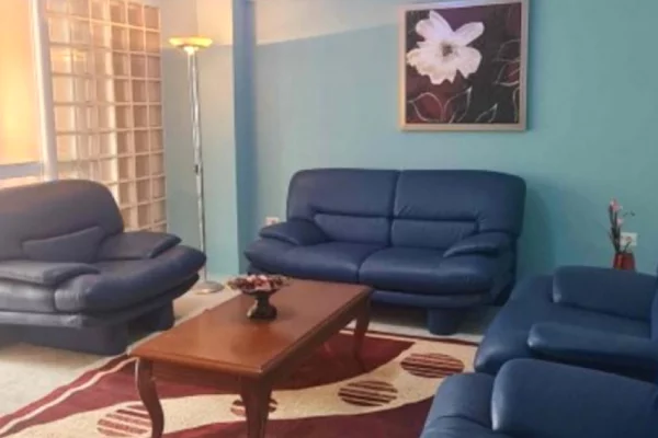 Shtepi me qera 3+1 ne Tirane - 500 Euro