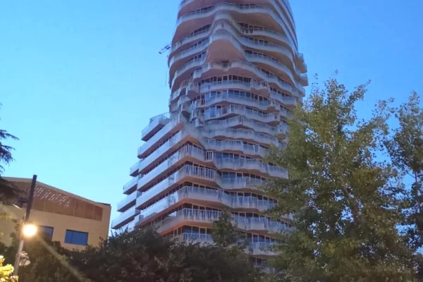 Apartment for sale in Tirana 2+1, Emty