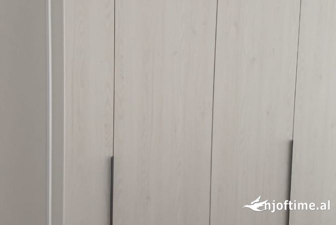 Shtepi me qera Apartament ne Tirane, 2+1, Mobilimi E mobiluar, Pagesa 540  Euro.