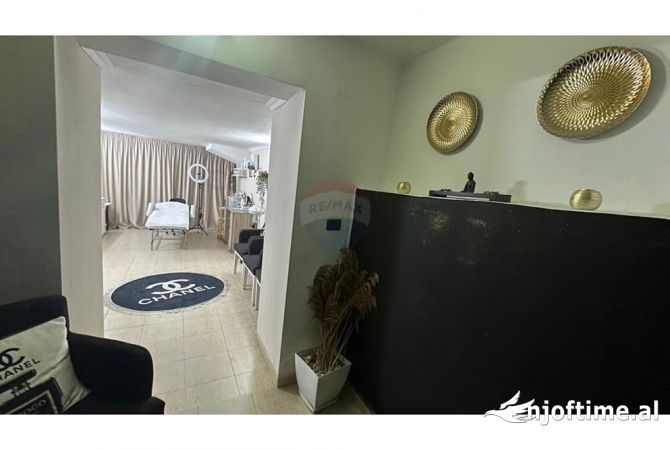 Ambient biznesi ne shitje 1+1 ne Tirane - 95,000 Euro
