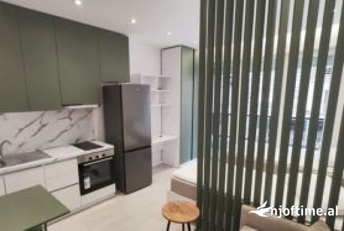 Shtepi me qera Garsoniere ne Tirane - 450 Euro