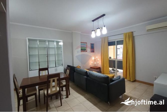 Shtepi me qera 1+1 ne Tirane - 550 Euro