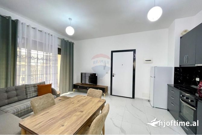 Shtepi me qera 1+1 ne Tirane - 550 Euro