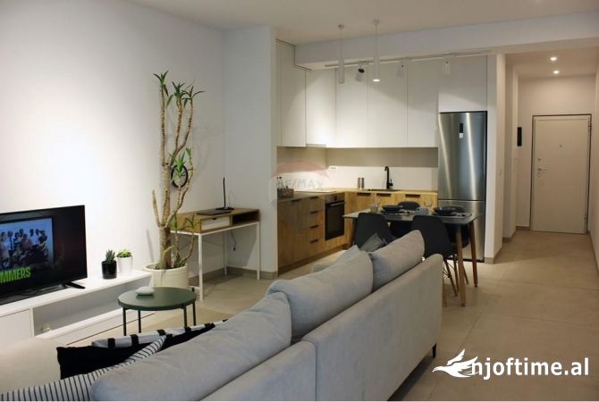 Shtepi me qera 1+1 ne Tirane - 650 Euro
