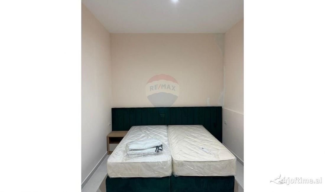 Shtepi me qera Apartament ne Tirane, 1+1, Mobilimi E mobiluar, Pagesa 450  Euro.