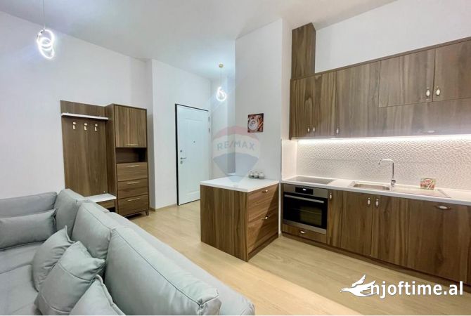 Shtepi me qera 1+1 ne Tirane - 750 Euro