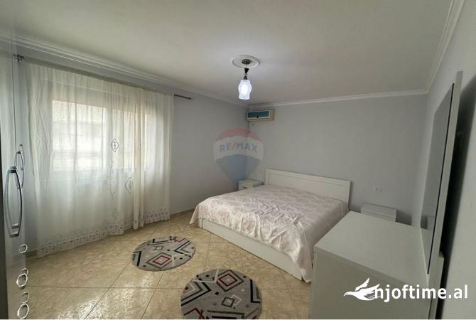 Shtepi me qera 2+1 ne Tirane - 500 Euro