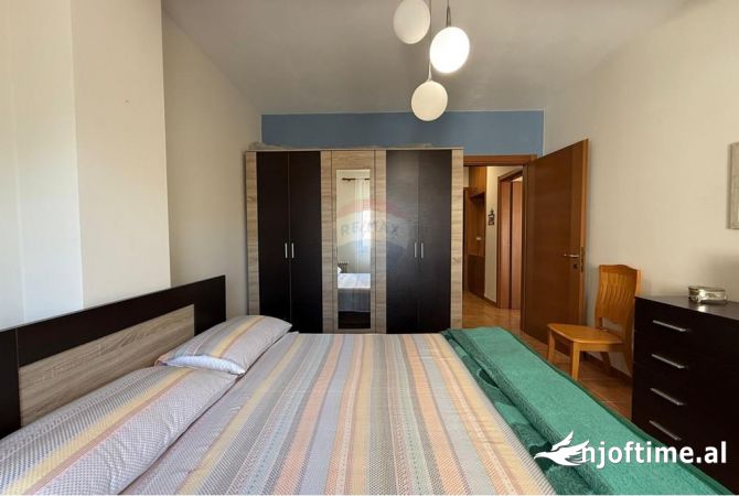Shtepi me qera 1+1 ne Tirane - 750 Euro