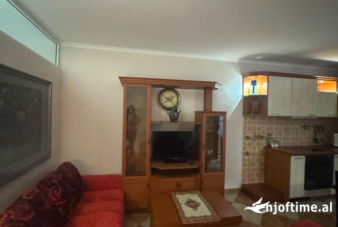 Casa in affitto 1+1 a Tirana - 350 Euro