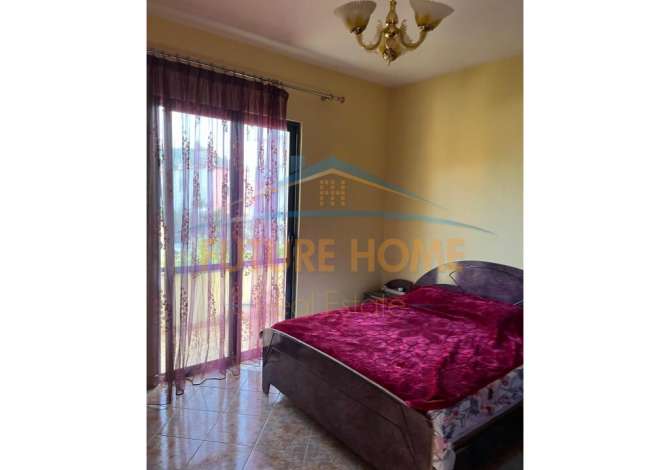 Shtepi ne shitje Vila Luksoze ne Tirane, 2+1, Mobilimi E mobiluar, Pagesa 250,000  Euro.