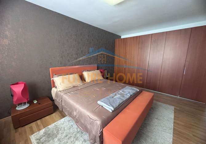 Casa in vendita 3+1 a Tirana - 1,350,000 Euro