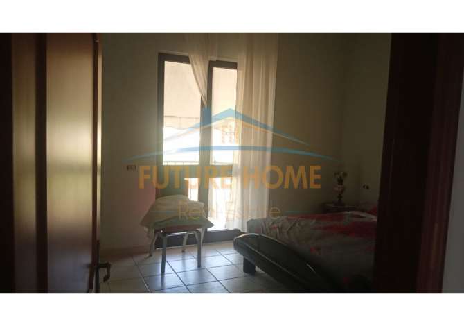 Shtepi ne shitje 3+1 ne Tirane - 270,000 Euro