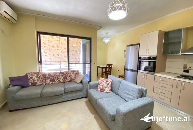 Shtepi ne shitje 2+1 ne Tirane - 125,000 Euro