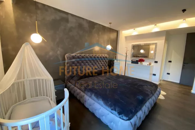 Shtepi me qera 2+1 ne Tirane - 2,000 Euro