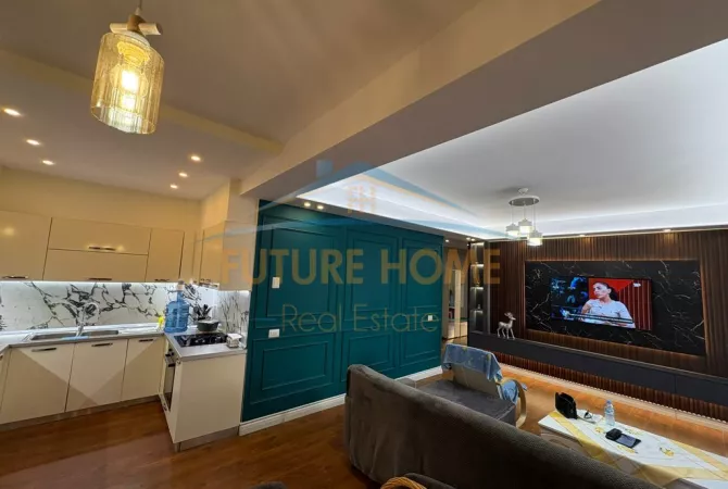 Shtepi ne shitje 2+1 ne Tirane - 185,000 Euro
