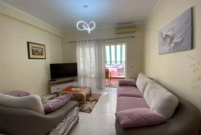 Shtepi me qera 3+1 ne Tirane - 750 Euro