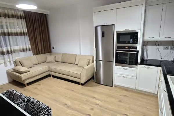 Shtepi me qera 1+1 ne Tirane - 780 Euro