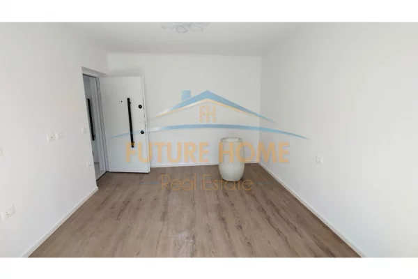 House for Sale Garsoniere in Tirana - 95,000 Euro