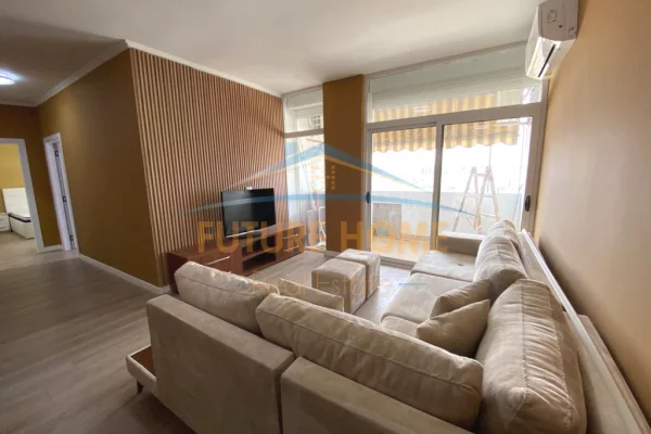 Shtepi me qera 2+1 ne Tirane - 730 Euro