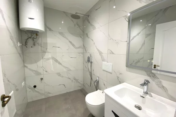 Shtepi ne shitje 1+1 ne Tirane - 165,000 Euro