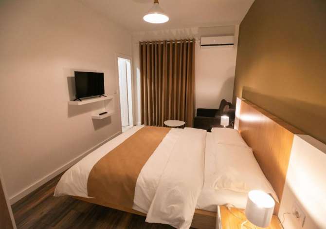 Ambient biznesi ne shitje 5+1 ne Tirane - 550,000 Euro