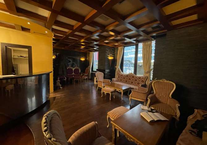 Ambient biznesi ne shitje 2+1 ne Tirane - 2,000,000 Euro