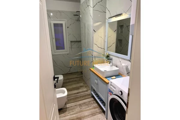 Shtepi me qera 2+1 ne Tirane - 800 Euro