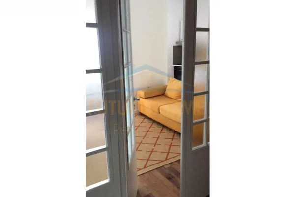 Shtepi me qera 1+1 ne Tirane - 480 Euro